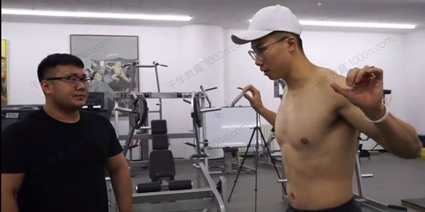 增肌之王：深蹲