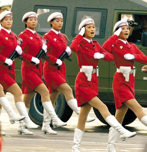 女民兵方阵3