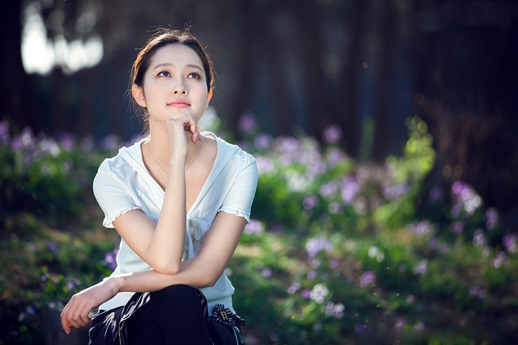 校园美女（俟名）