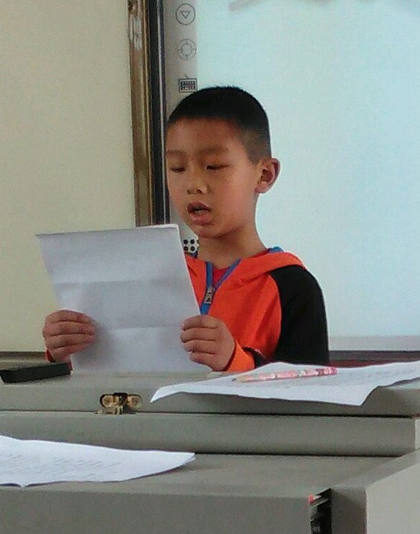 男孩贝贝